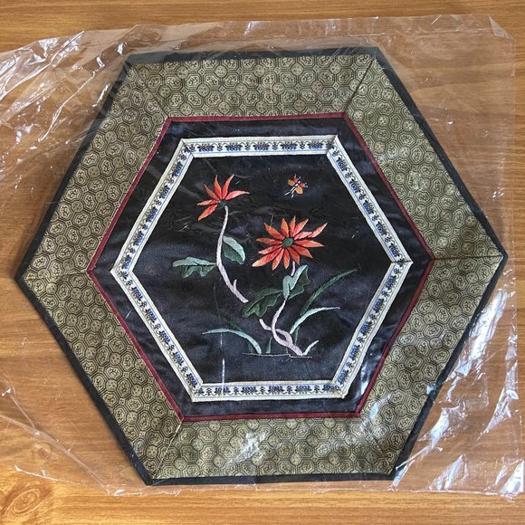 NWT Dun Huang Embroidery, still in package, China - Picture 1 of 5